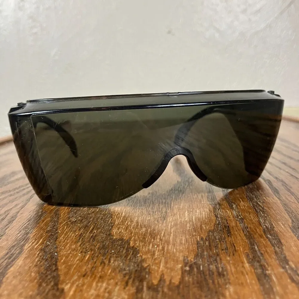 Vintage‎ Black American Optic Safety Glasses Aerosite Z87.1 5 3/4 146mm USA Made